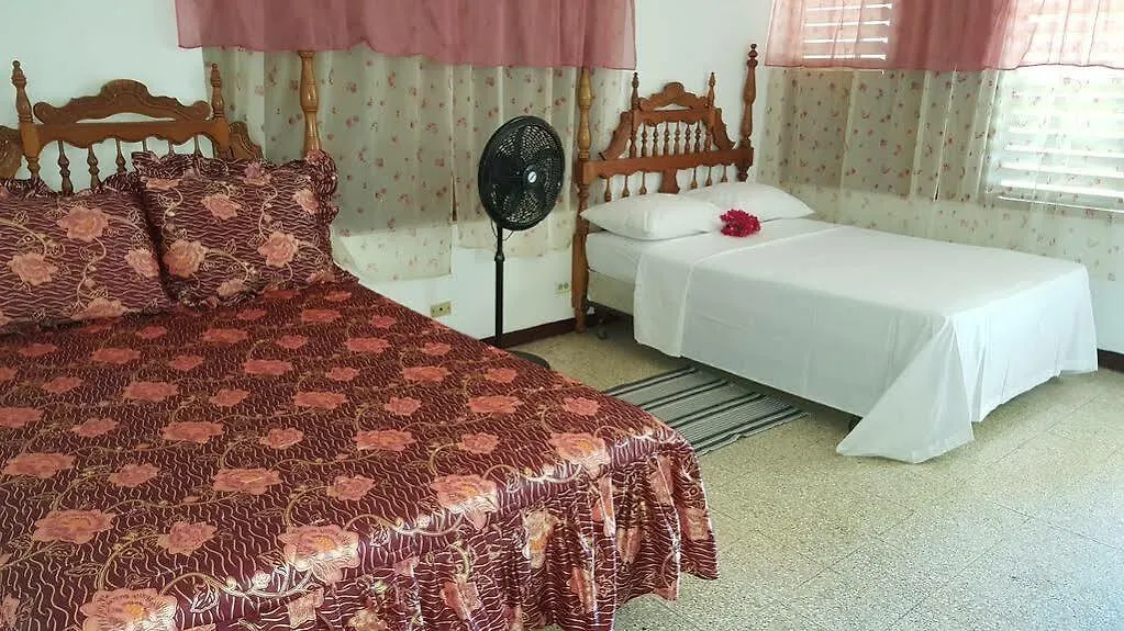 Summerset Residence Негрил